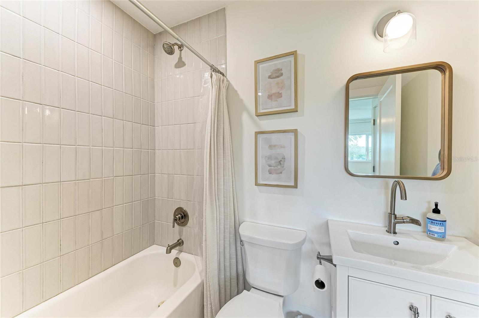 VENEZIA PARK SEC OF VENICE - Residential Lease