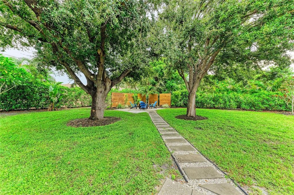 Photo of 302 San Marco Drive, Venice, FL 34285 (MLS # A4665434)