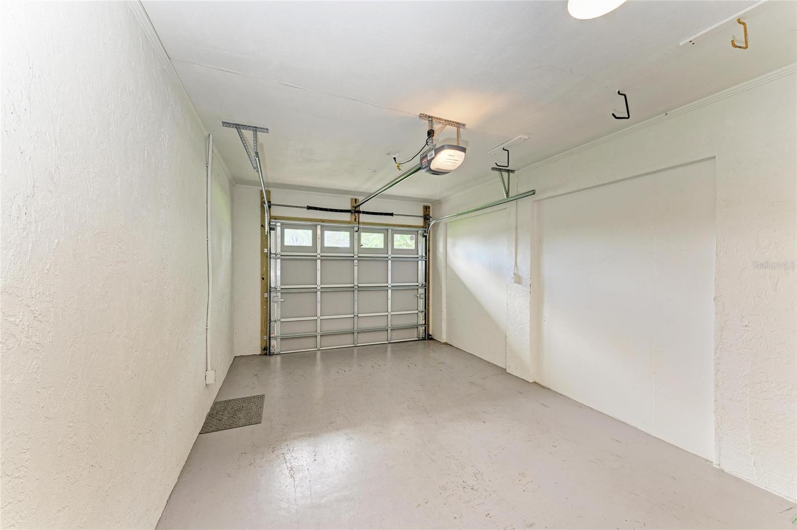 VENEZIA PARK SEC OF VENICE - Residential Lease