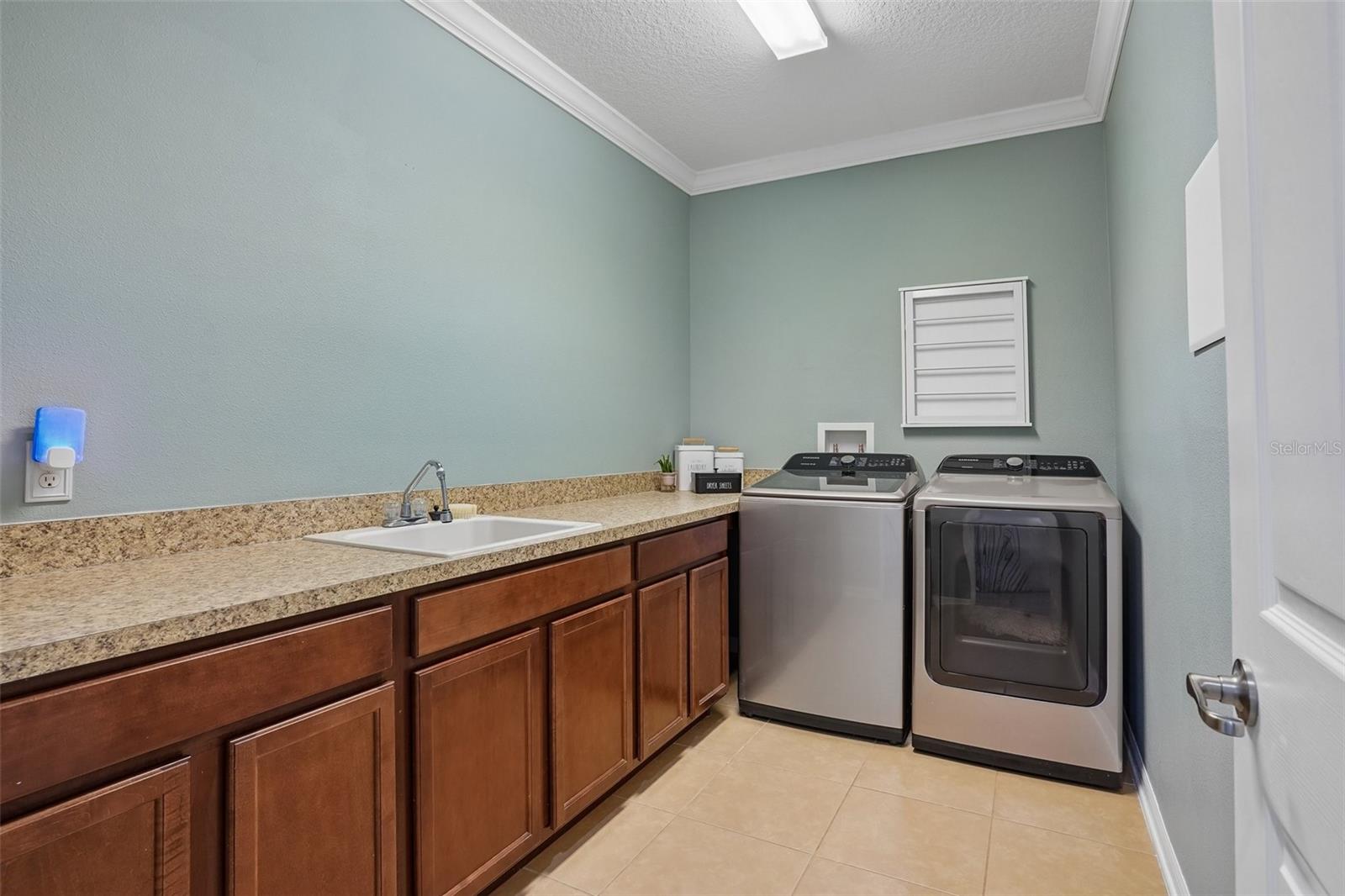 MAGNOLIA PARK ESTATES - Residential