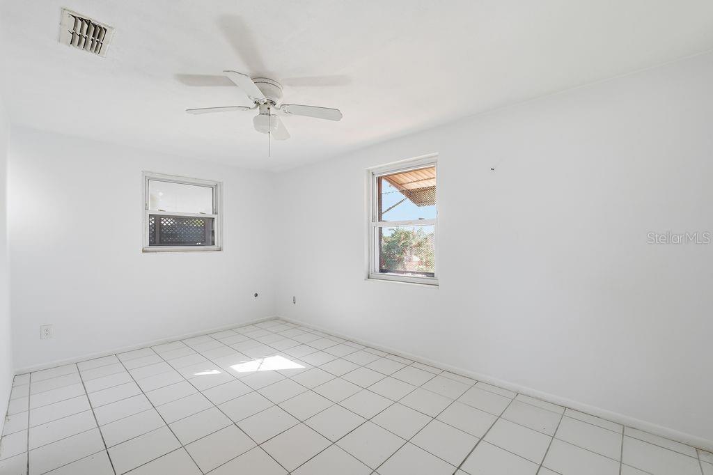 BEACON SQUARE - Residential