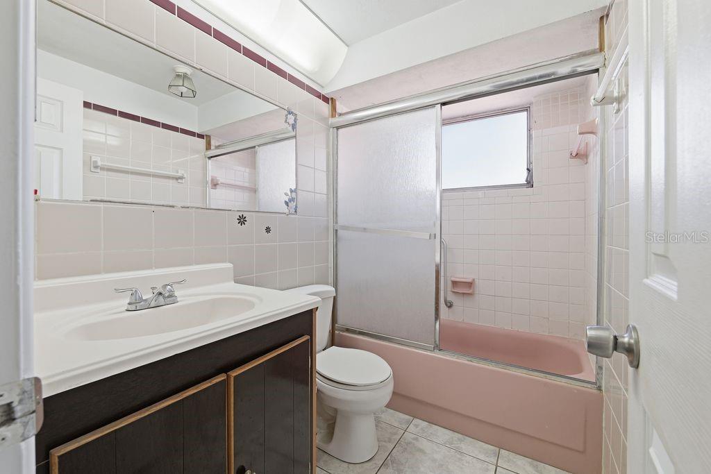 BEACON SQUARE - Residential