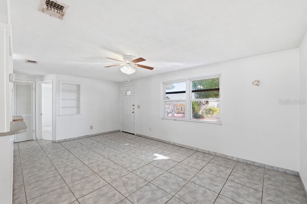 BEACON SQUARE - Residential