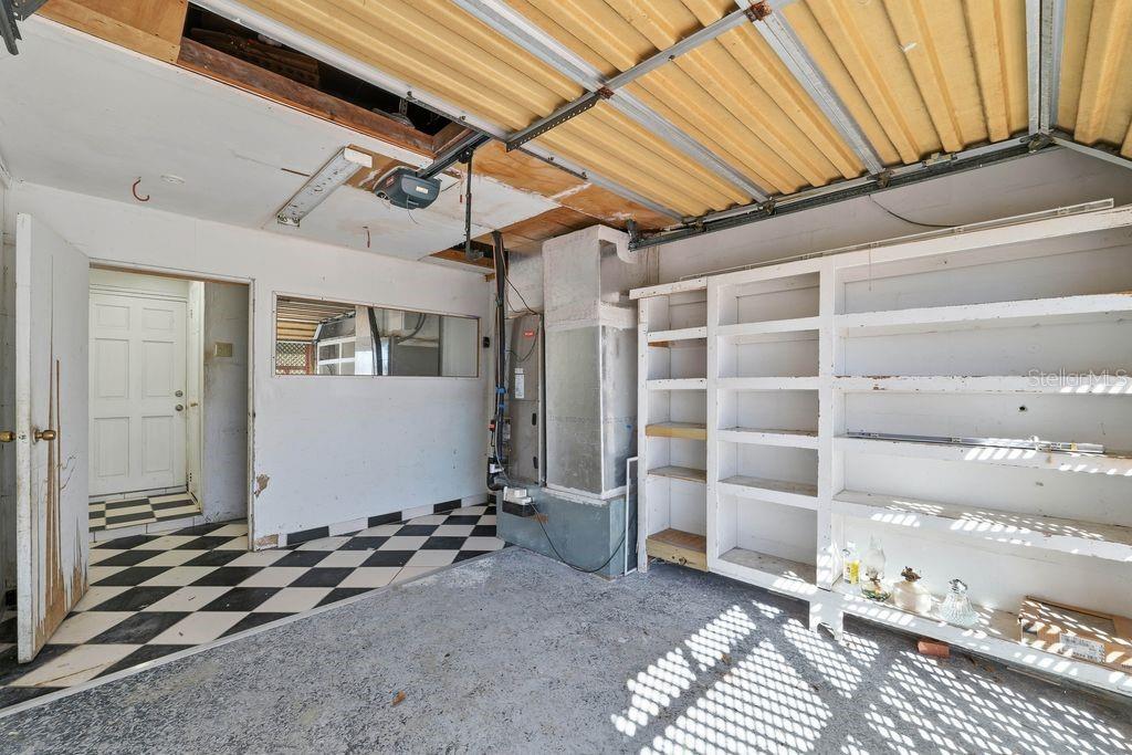 BEACON SQUARE - Residential