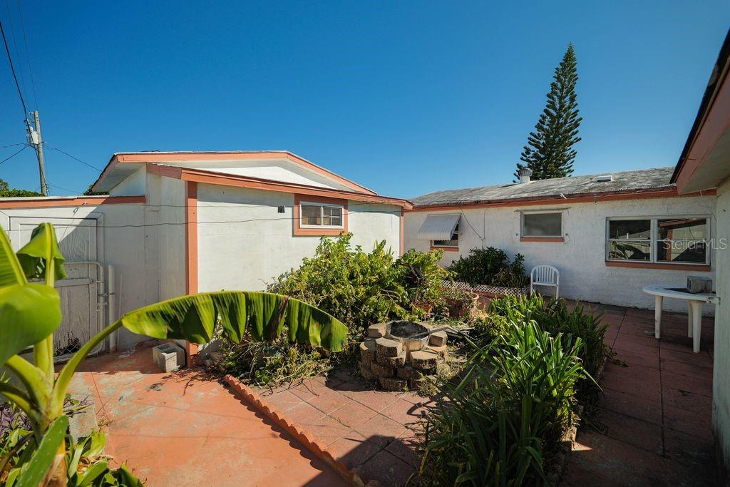 BEACON SQUARE - Residential