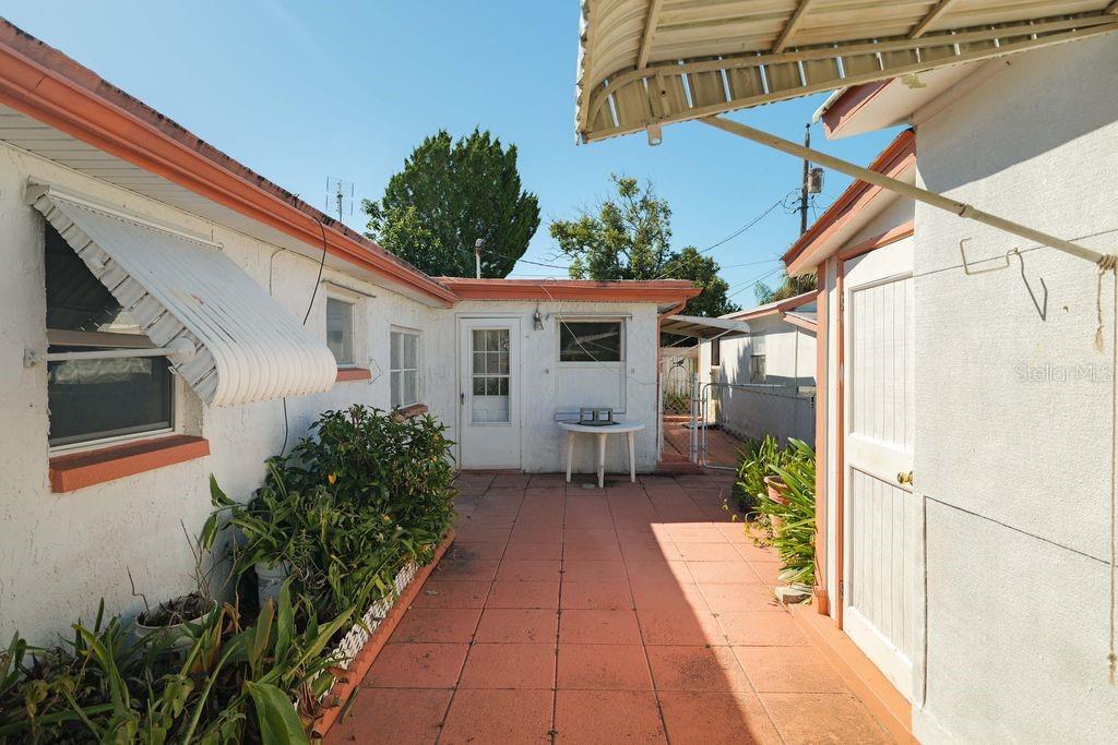 BEACON SQUARE - Residential