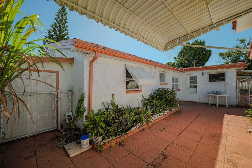 BEACON SQUARE - Residential