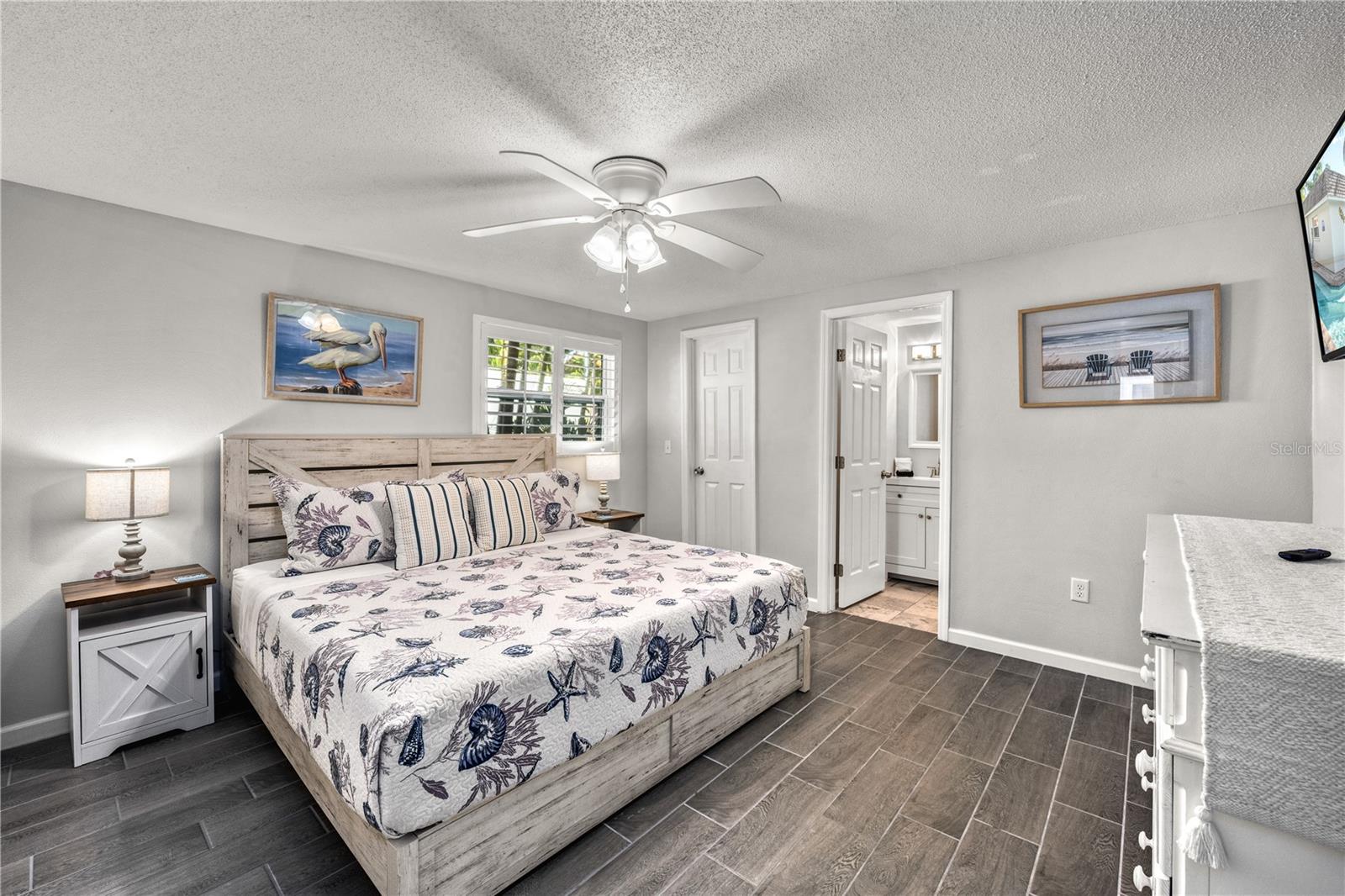 POINT O ROCKS TERRACE ADD - Residential Income