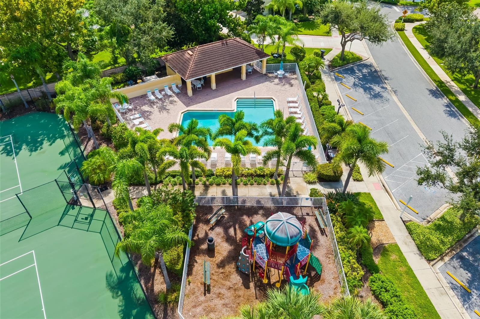 SAN MICHELE AT UNIVERSITY COMMONS - Residential