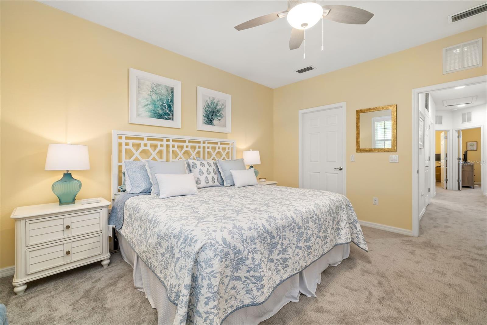 SAN MICHELE AT UNIVERSITY COMMONS - Residential