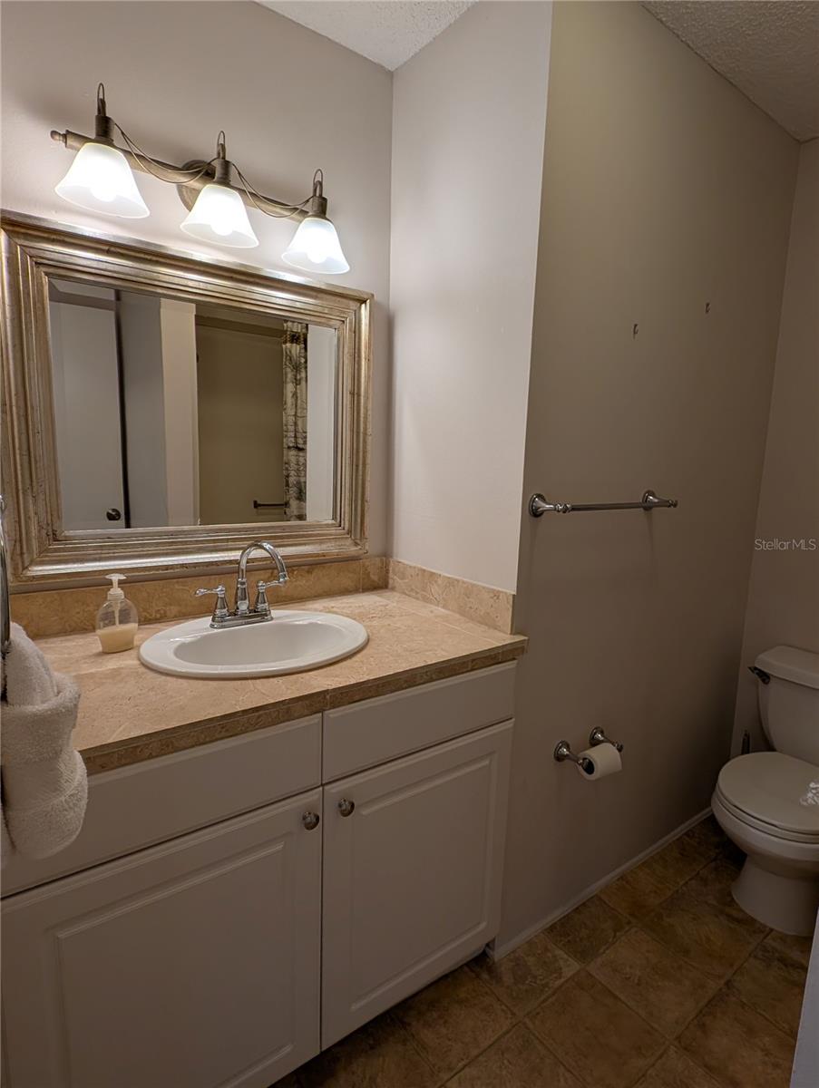 LAKE TIPPECANOE - Residential