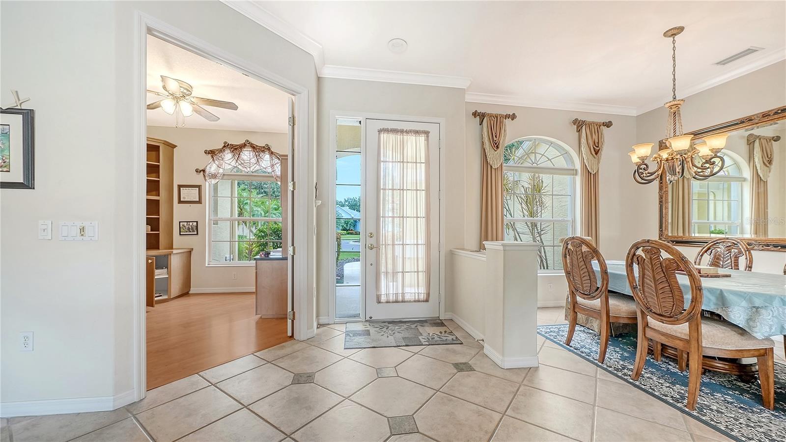 6521 SUNDEW COURT