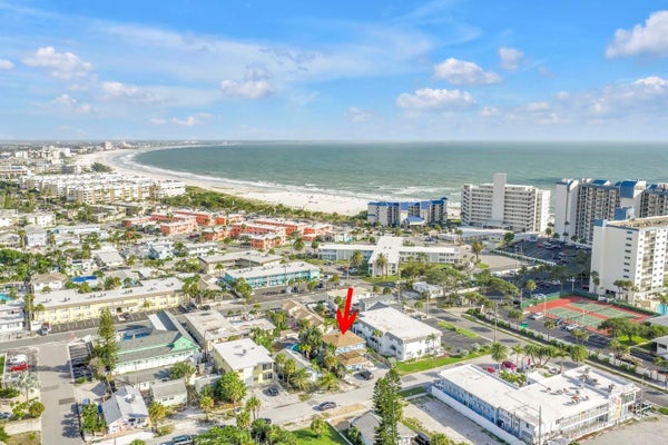 644 72ND AVE, ST PETE BEACH, FL 33706 - Image e345c3cd4b5fce8e609f63d77133867f/2979303714