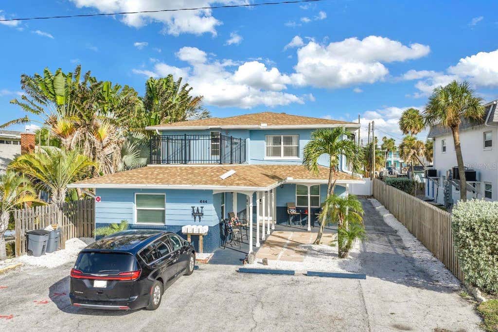 Photo of 644 72nd Avenue, St Pete Beach, FL 33706 (MLS # TB8531341)