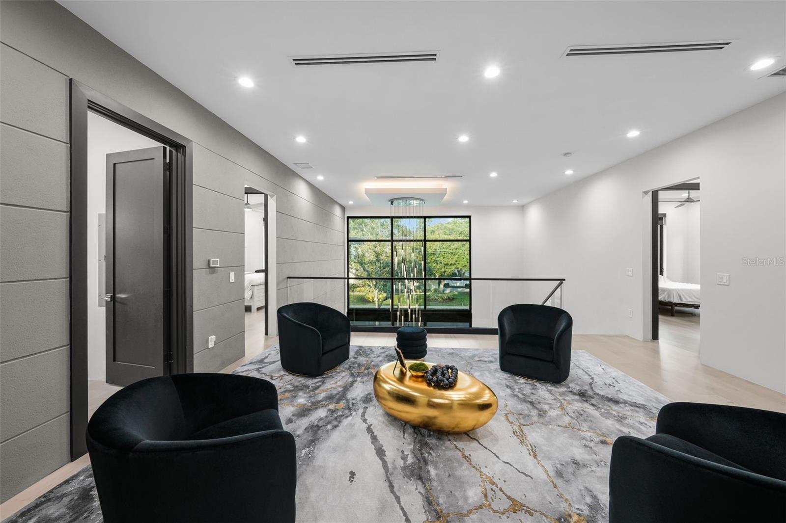 SUNSET PARK - Residential