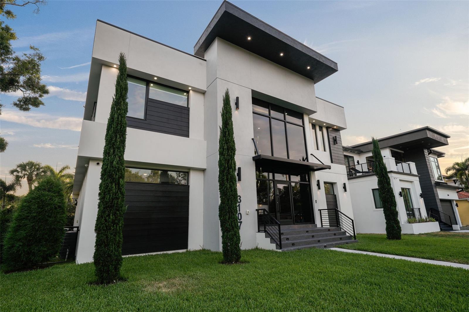 SUNSET PARK - Residential