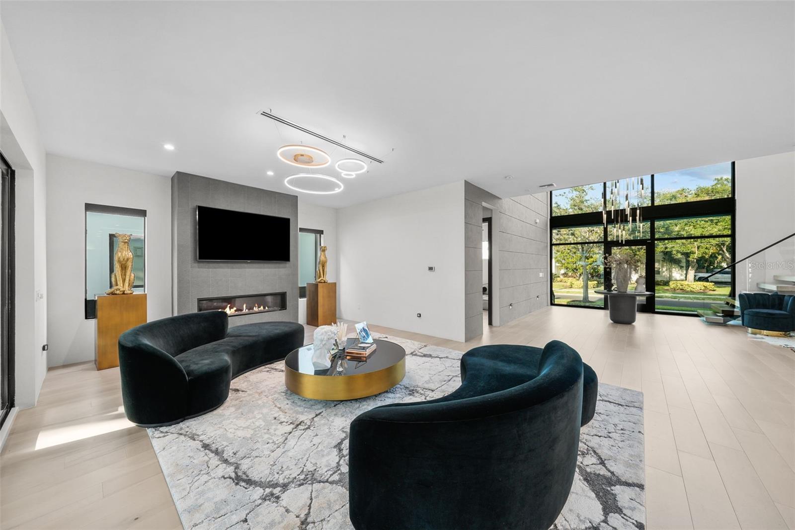 SUNSET PARK - Residential