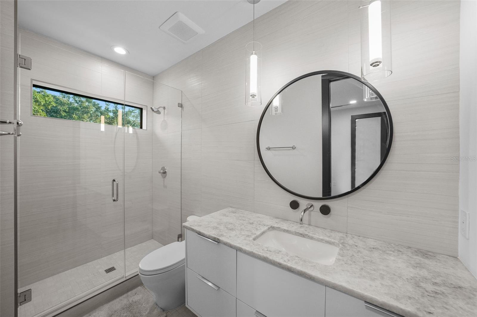 SUNSET PARK - Residential