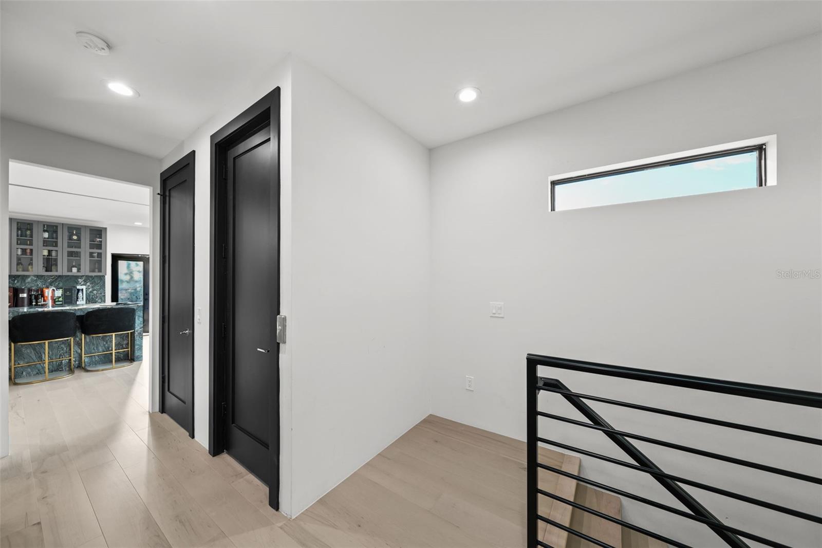 SUNSET PARK - Residential