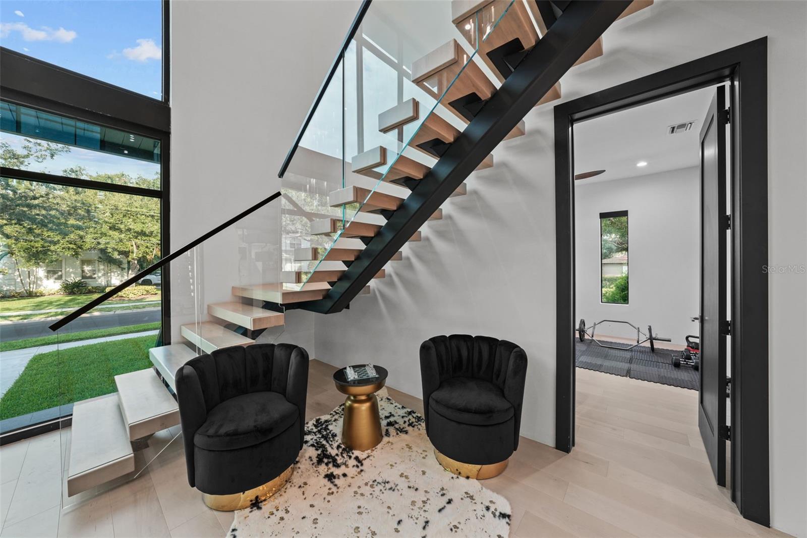 SUNSET PARK - Residential