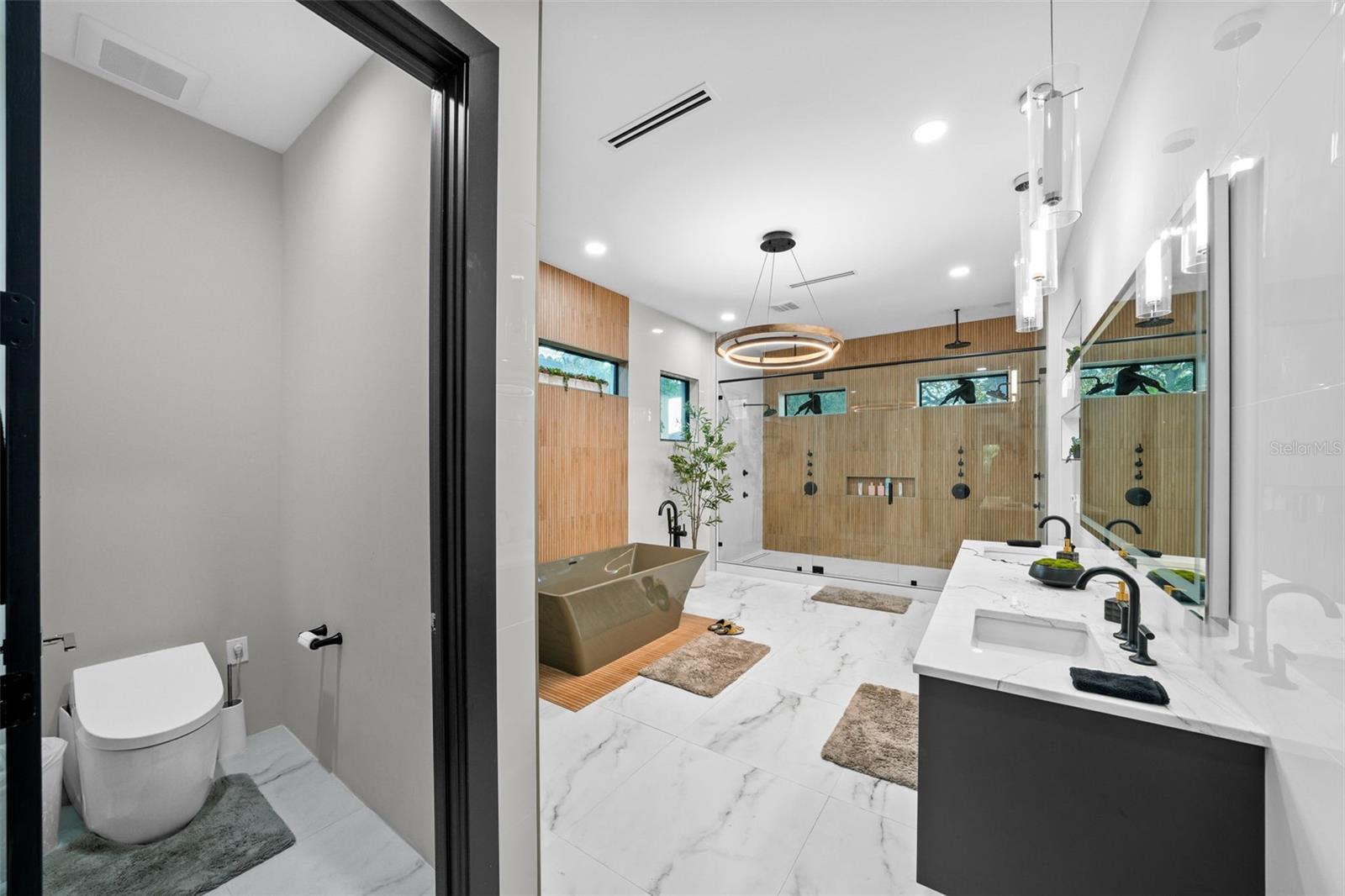 SUNSET PARK - Residential