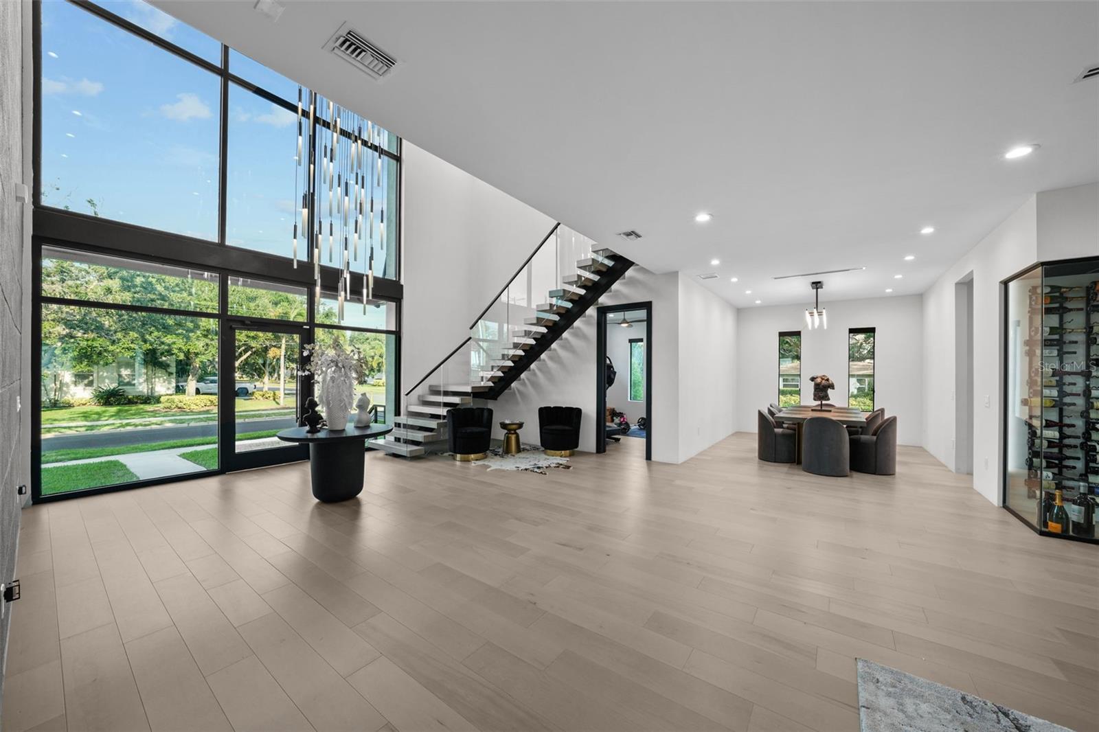 SUNSET PARK - Residential