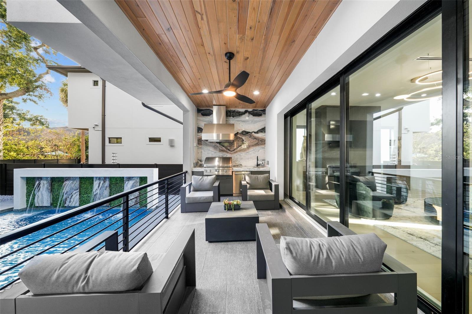 SUNSET PARK - Residential