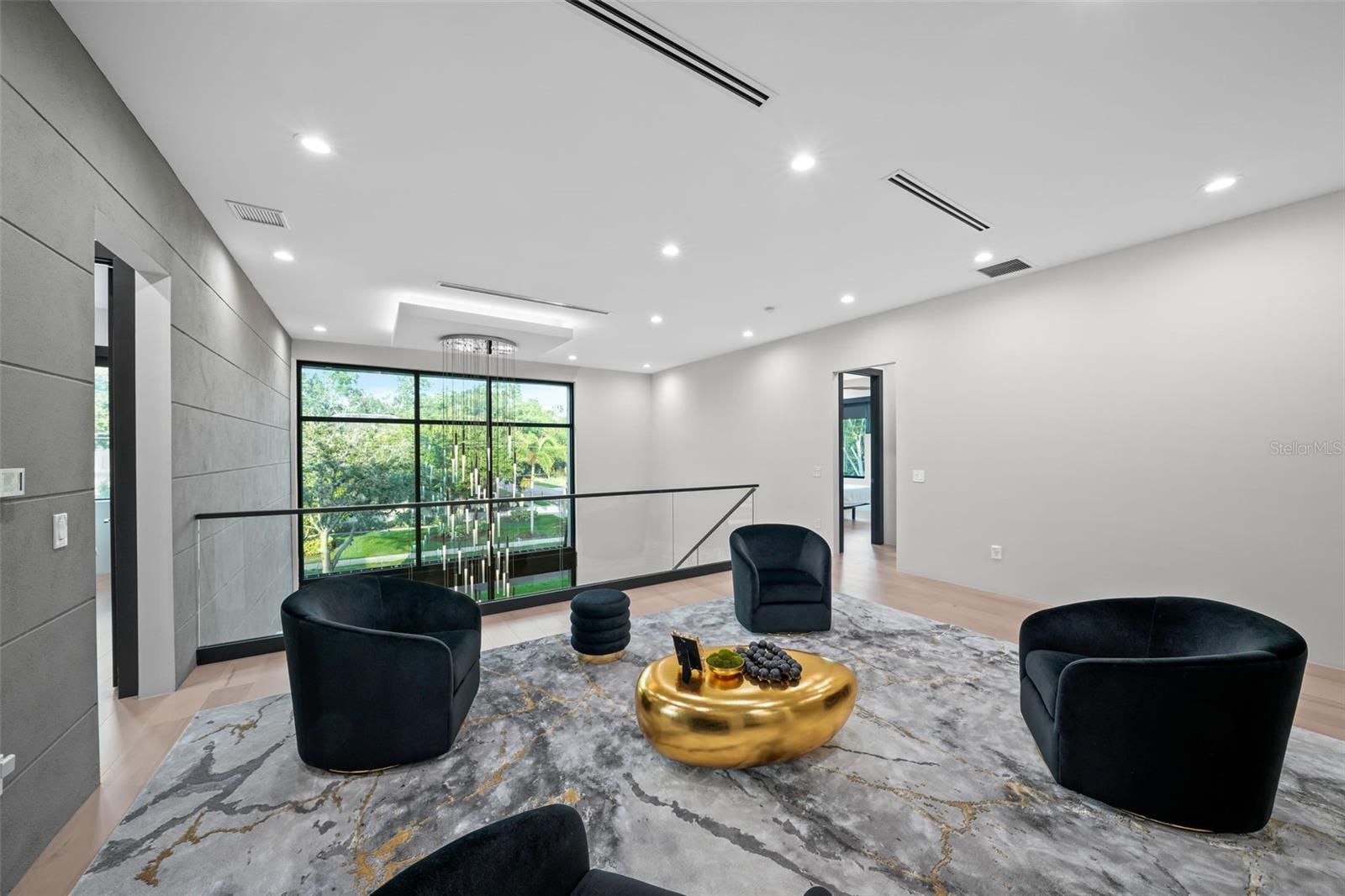 SUNSET PARK - Residential