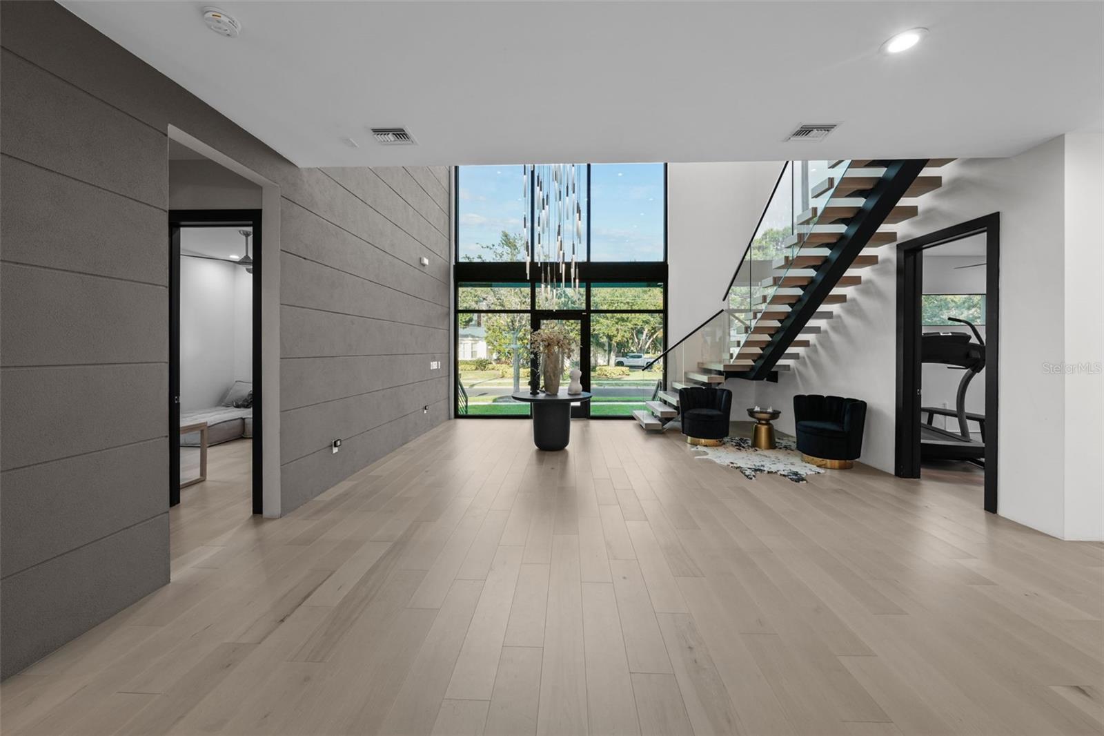 SUNSET PARK - Residential