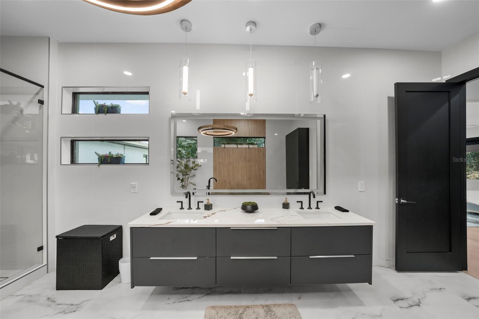 SUNSET PARK - Residential