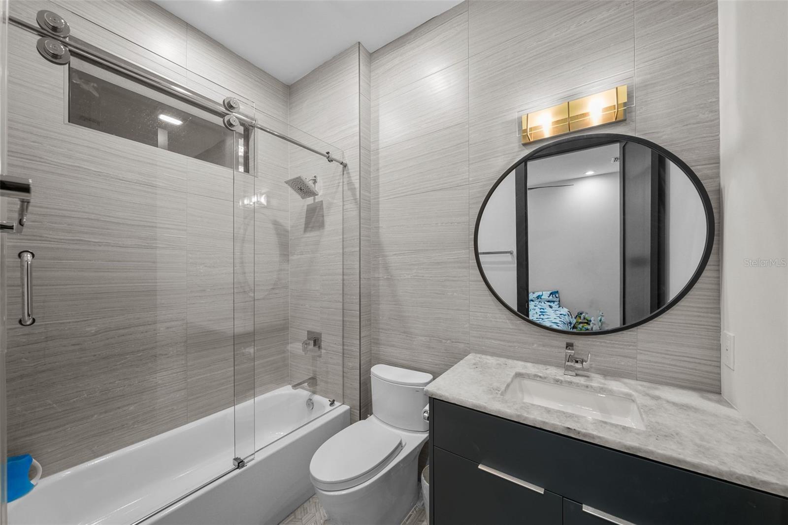 SUNSET PARK - Residential