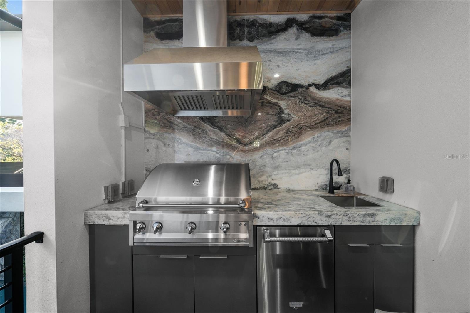 SUNSET PARK - Residential