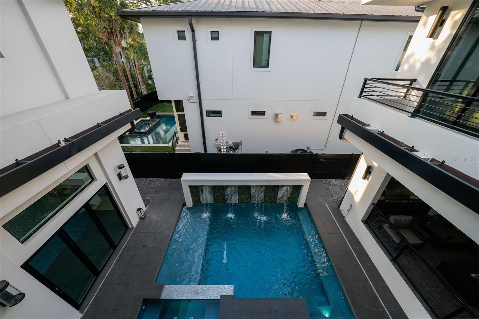 SUNSET PARK - Residential