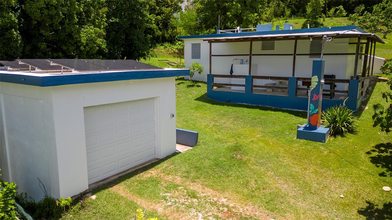 BRAVOS DE BOSTON - Residential