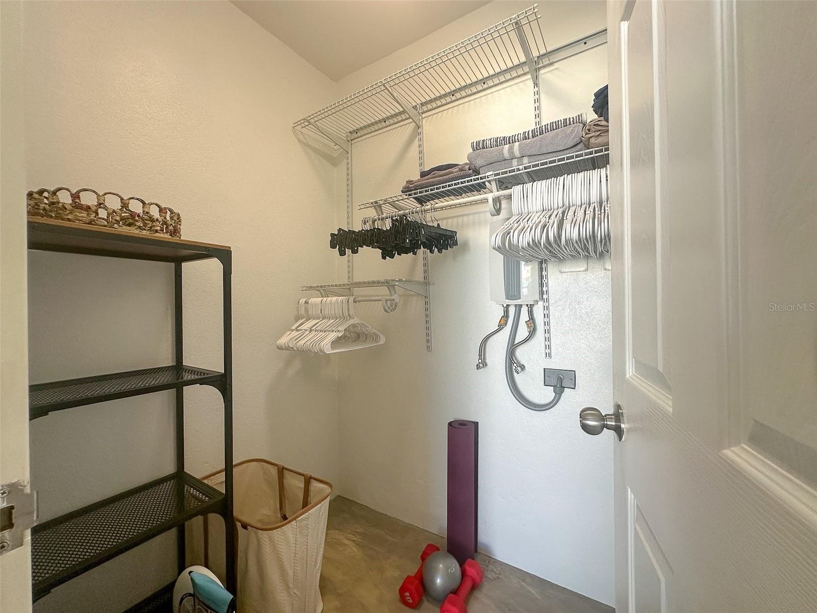 BRAVOS DE BOSTON - Residential