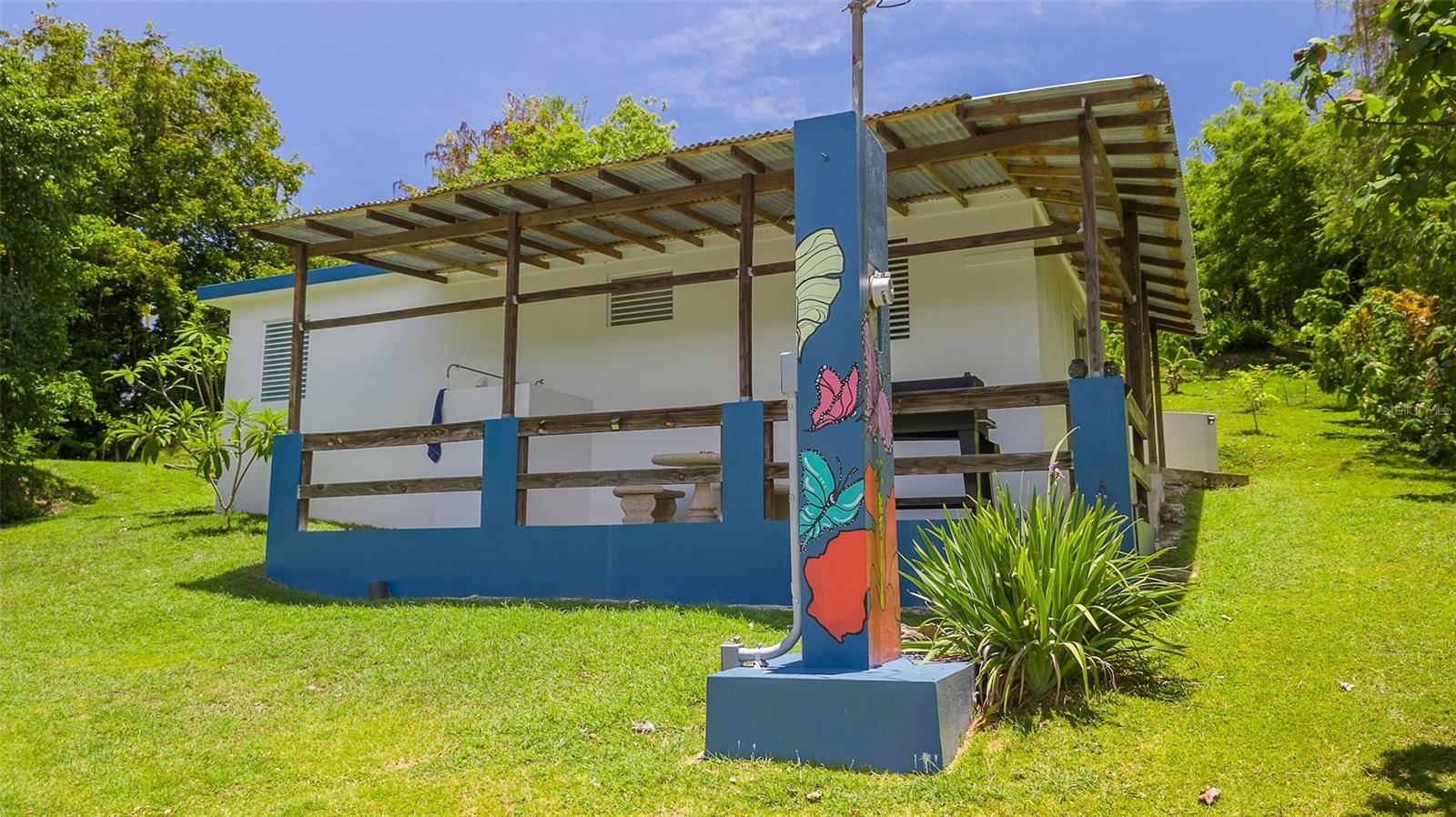 BRAVOS DE BOSTON - Residential