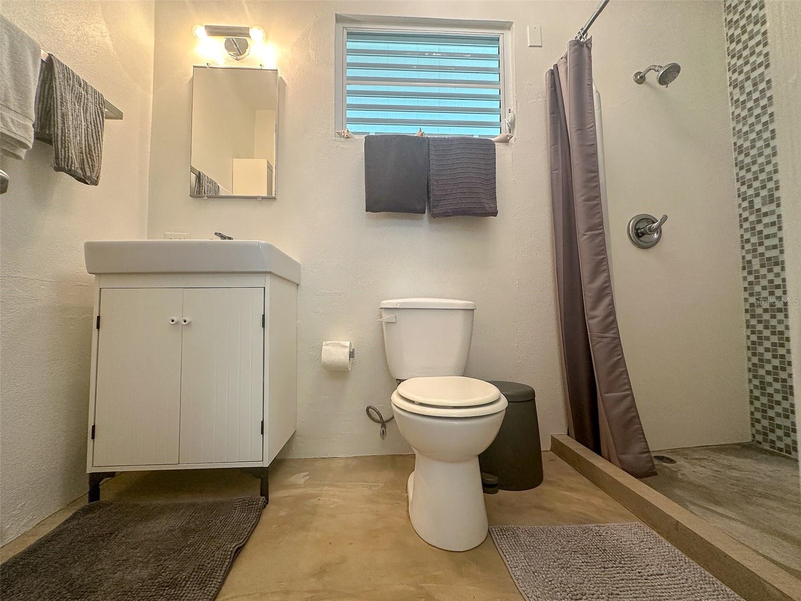 BRAVOS DE BOSTON - Residential