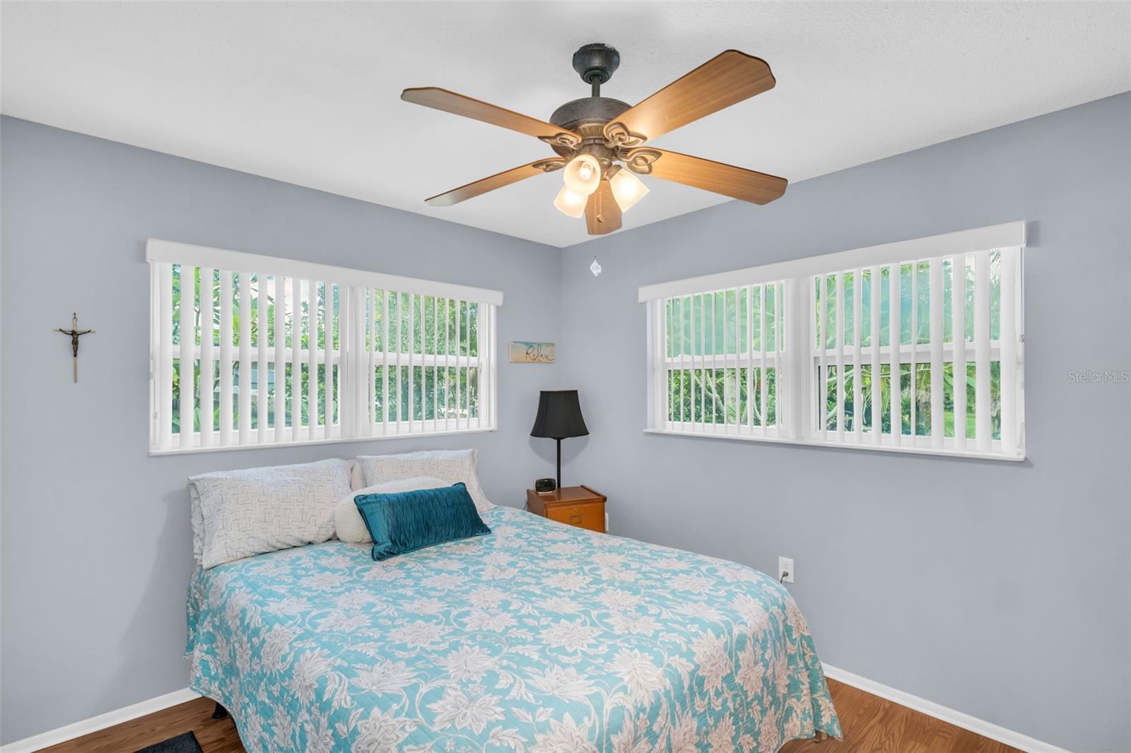 BEACON GROVES UNIT 1 - Residential