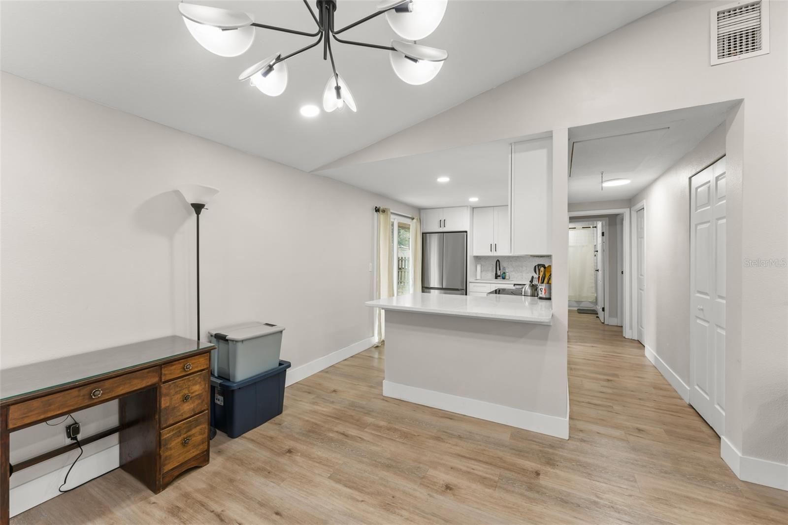 DELTONA LAKES UNIT 17 - Residential