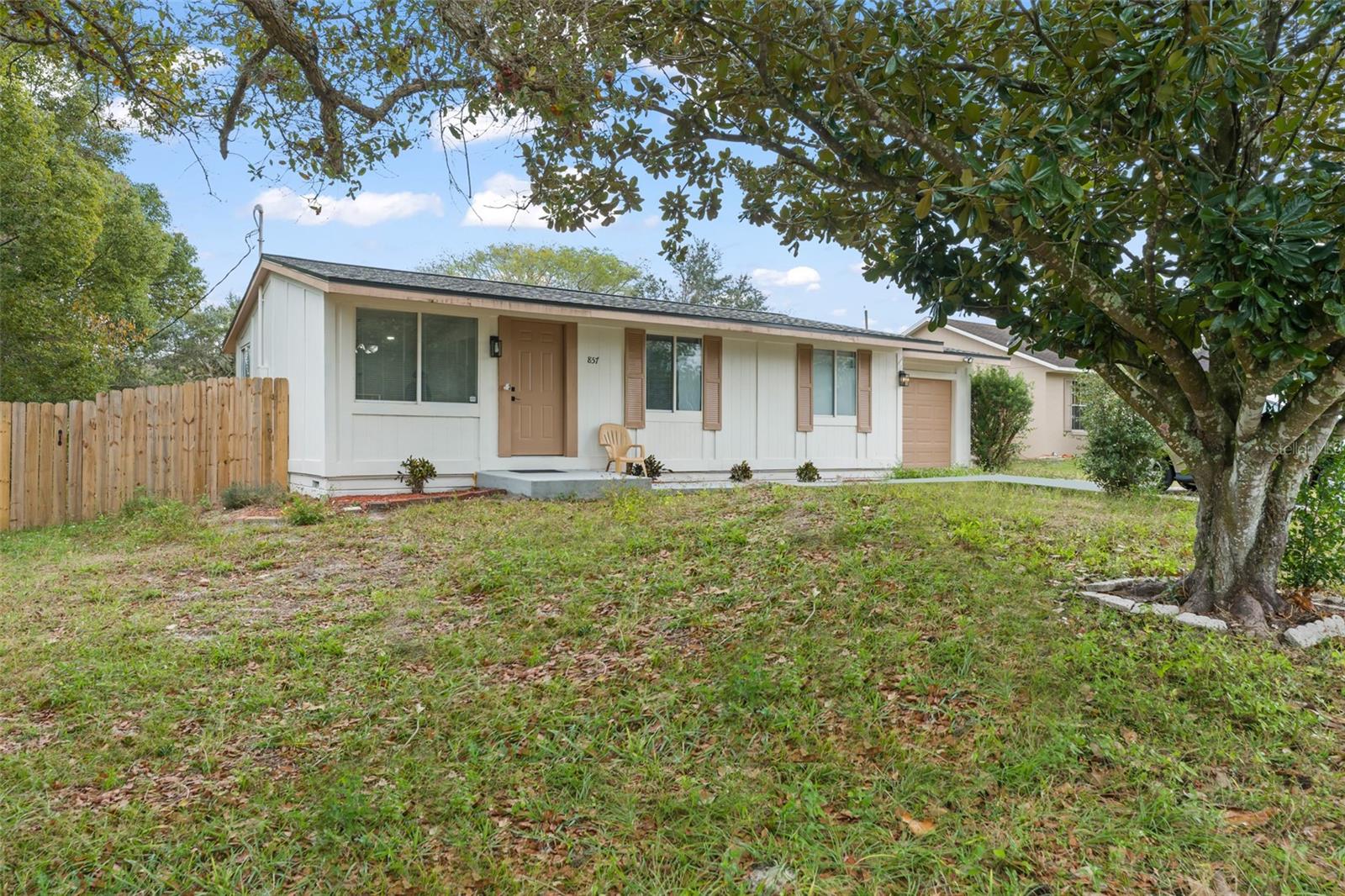 DELTONA LAKES UNIT 17 - Residential