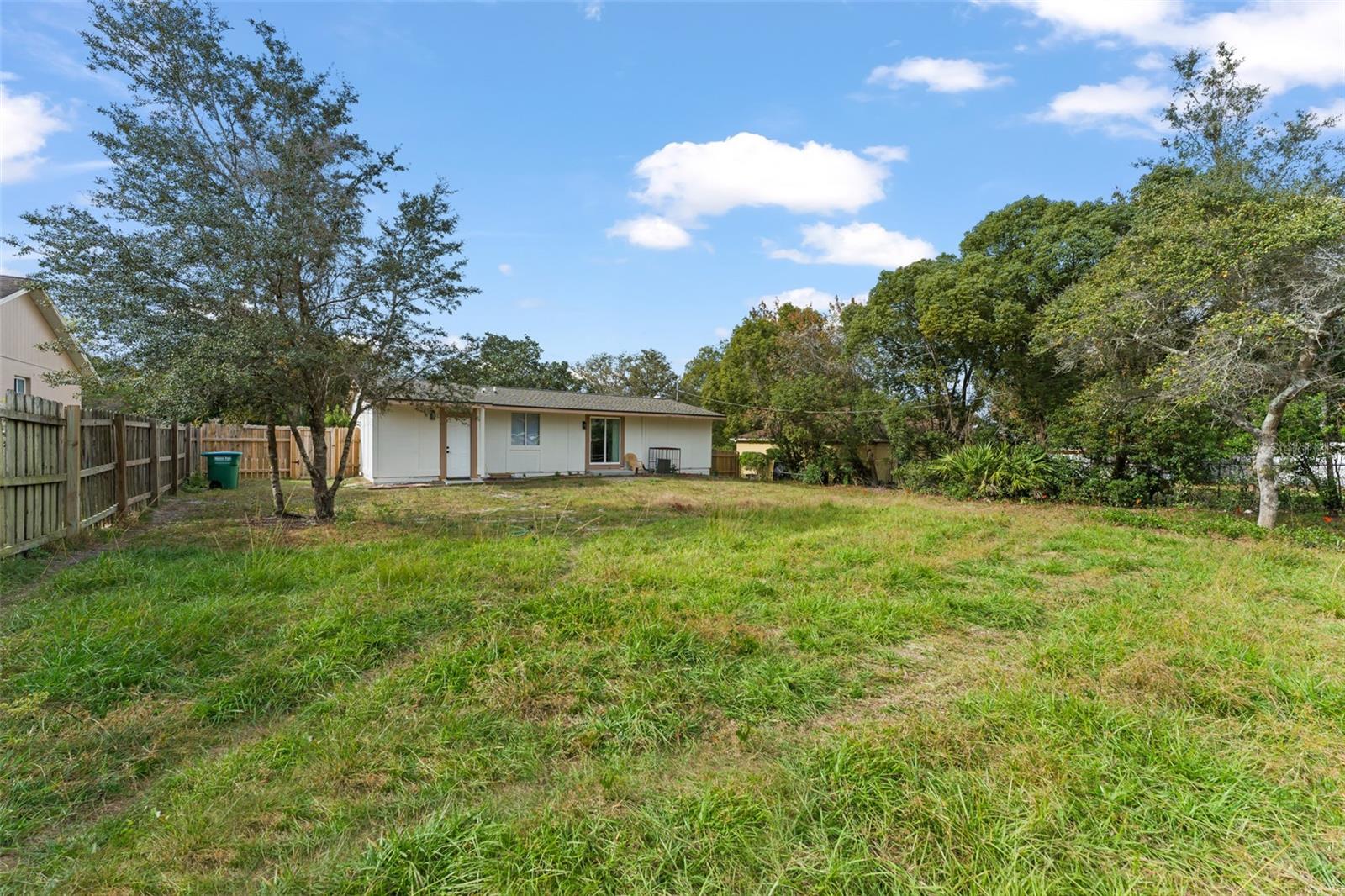 DELTONA LAKES UNIT 17 - Residential