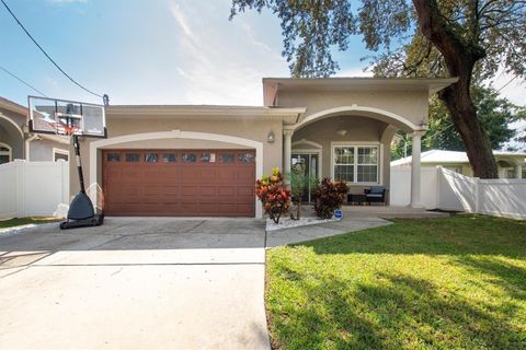 Photo of 8930 N Newport Avenue, Tampa, FL 33604 (MLS # TB8419384)