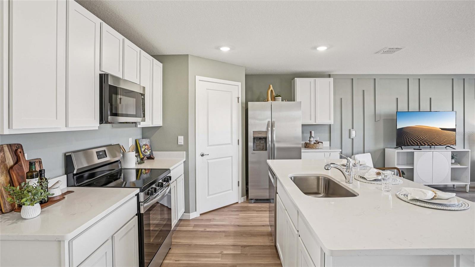 MCGINLEY LANDING - Residential