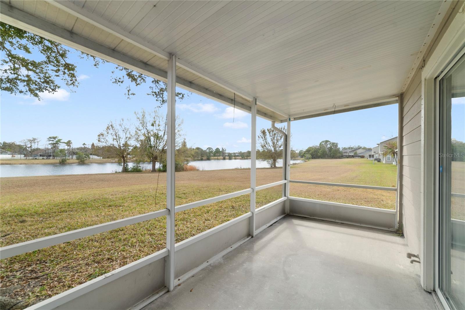 THATCHERS LANDING CONDO 03 - Residential