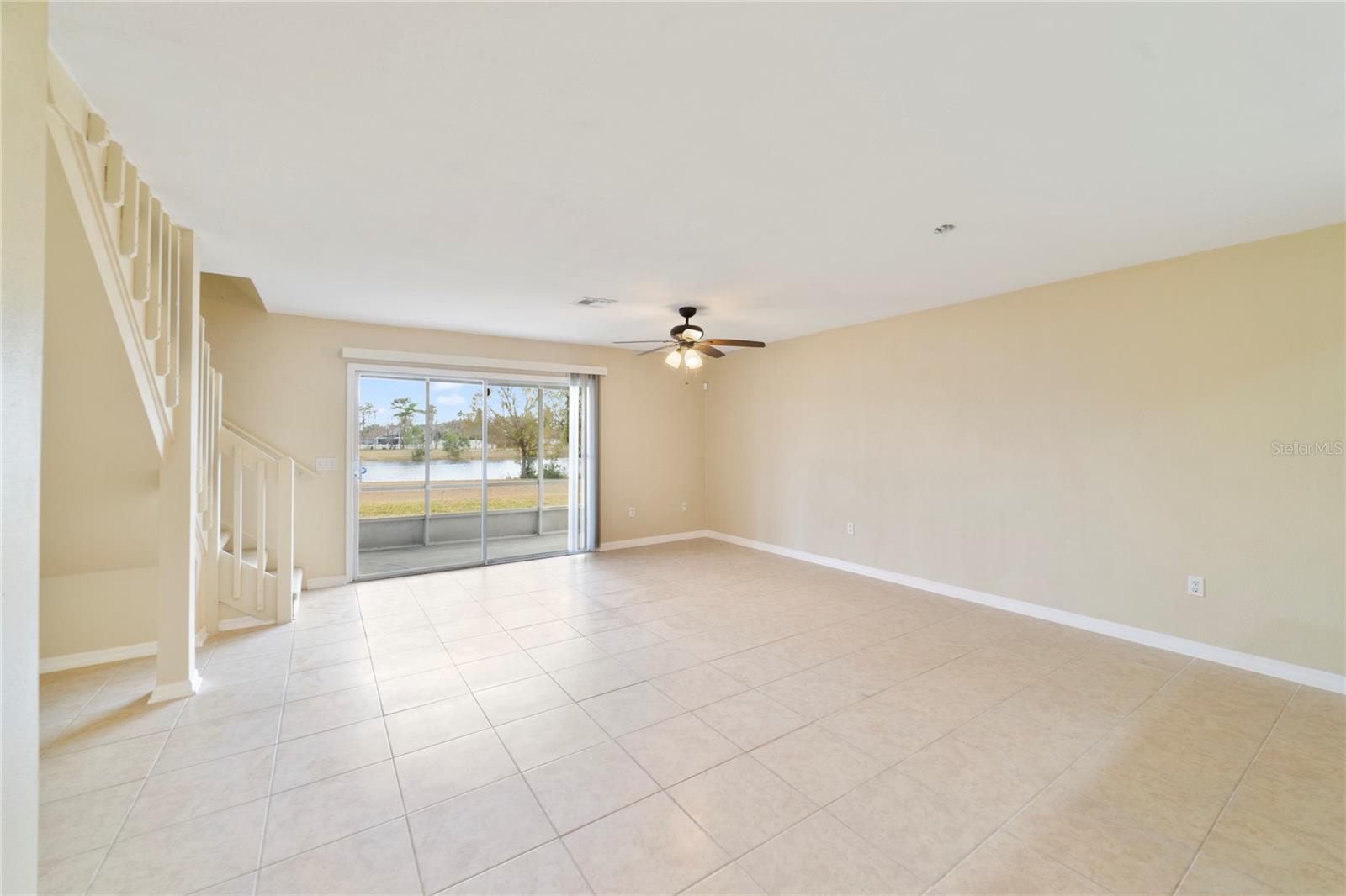 THATCHERS LANDING CONDO 03 - Residential