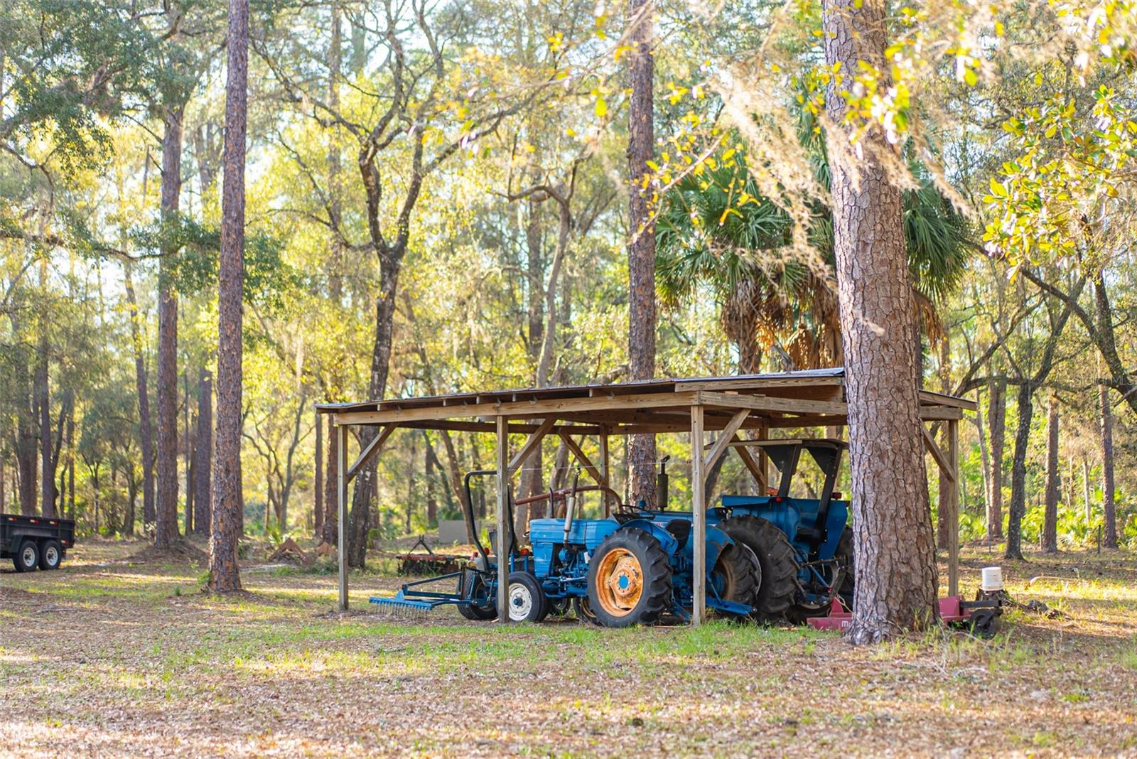 SILVER SPRINGS - Residential