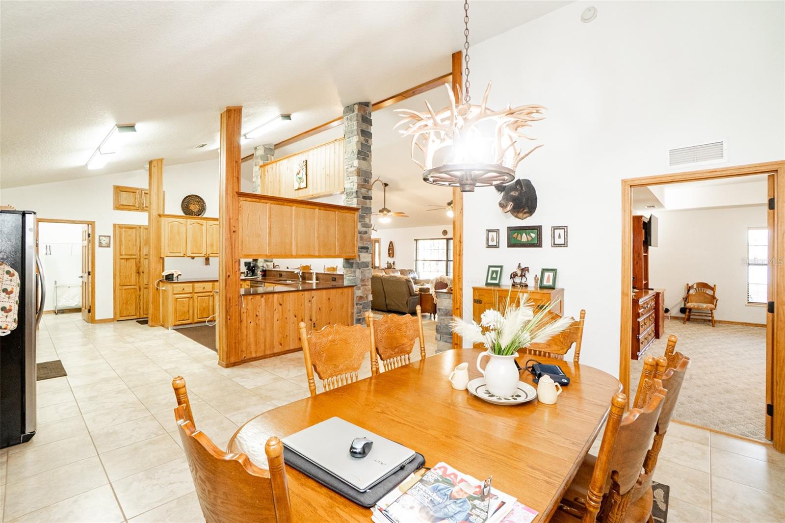 SILVER SPRINGS - Residential