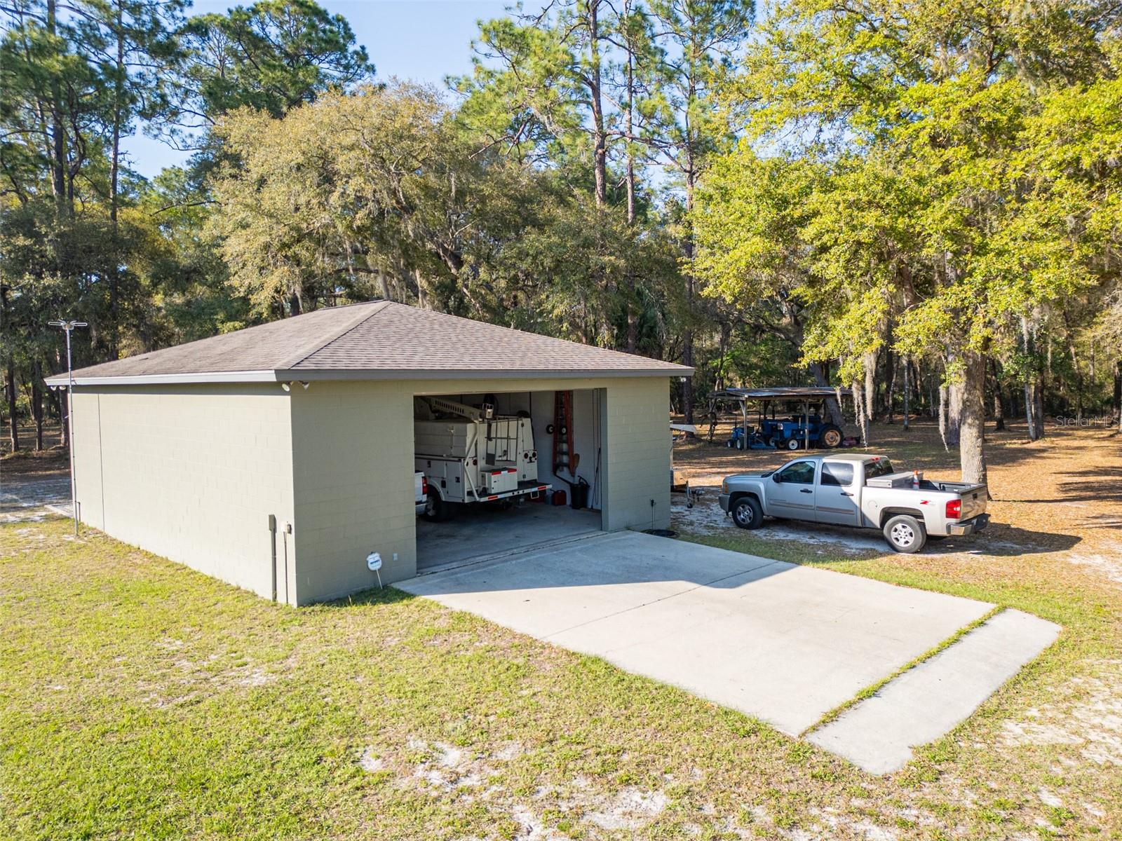 SILVER SPRINGS - Residential