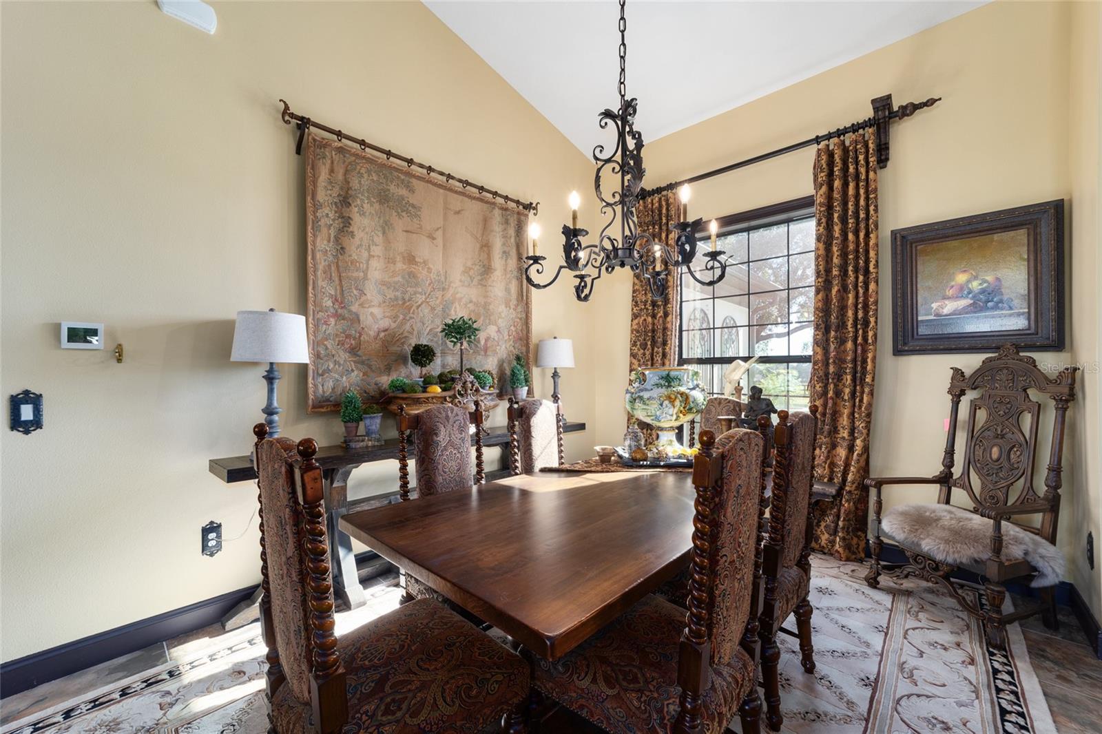 CHEROKEE RIVER RANCH ESTATE - Farm