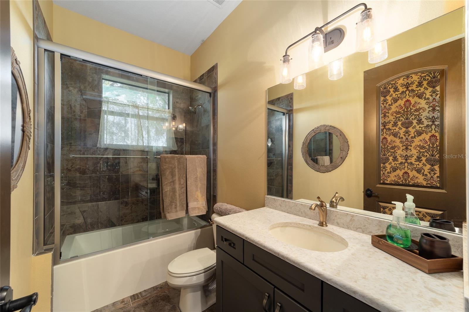 CHEROKEE RIVER RANCH ESTATE - Farm